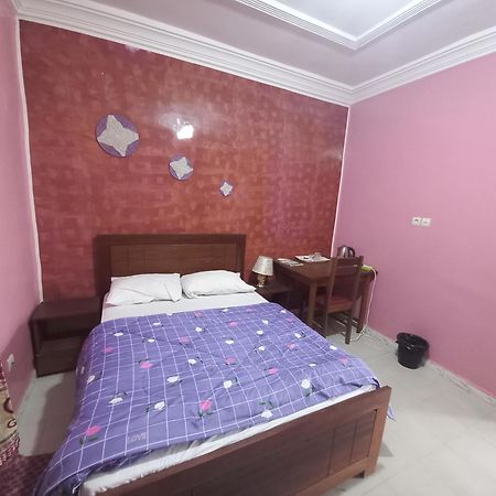 SAM RESIDENCE Jàmm ak Cofeel Saint-Louis Ngoại thất bức ảnh