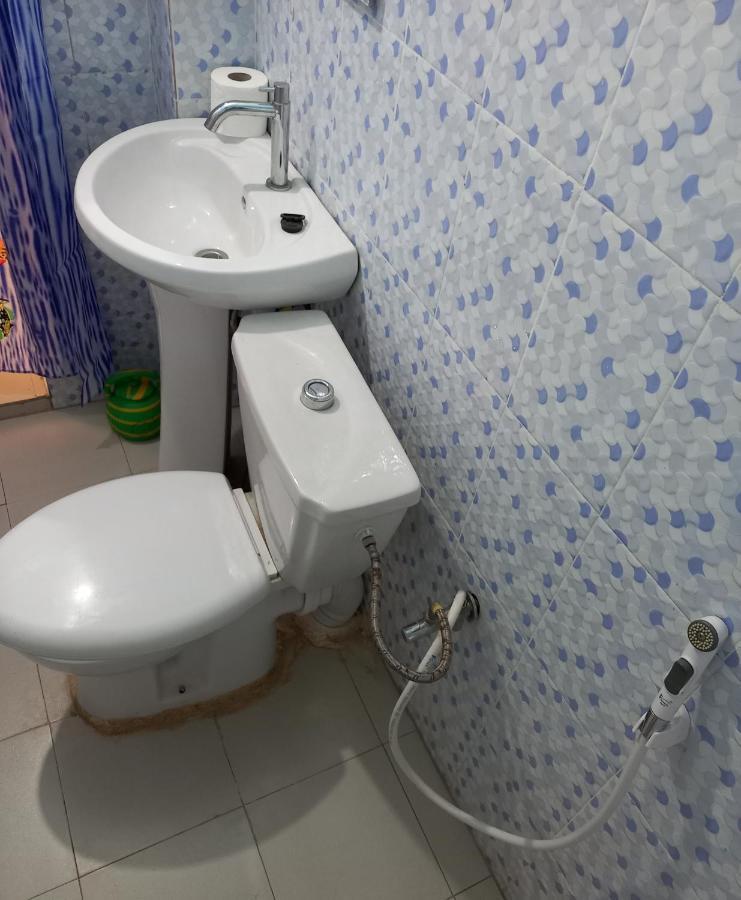 SAM RESIDENCE Jàmm ak Cofeel Saint-Louis Ngoại thất bức ảnh