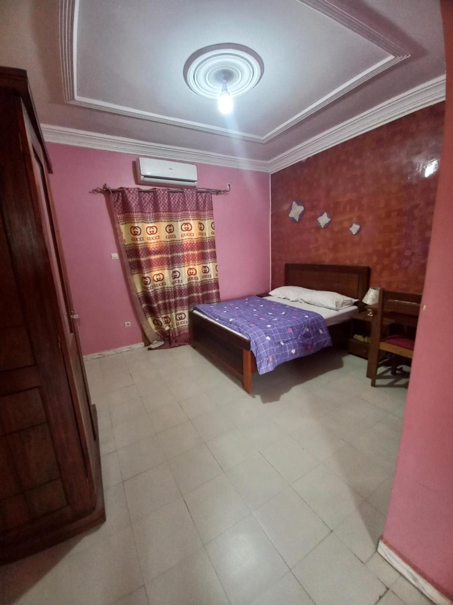 SAM RESIDENCE Jàmm ak Cofeel Saint-Louis Ngoại thất bức ảnh