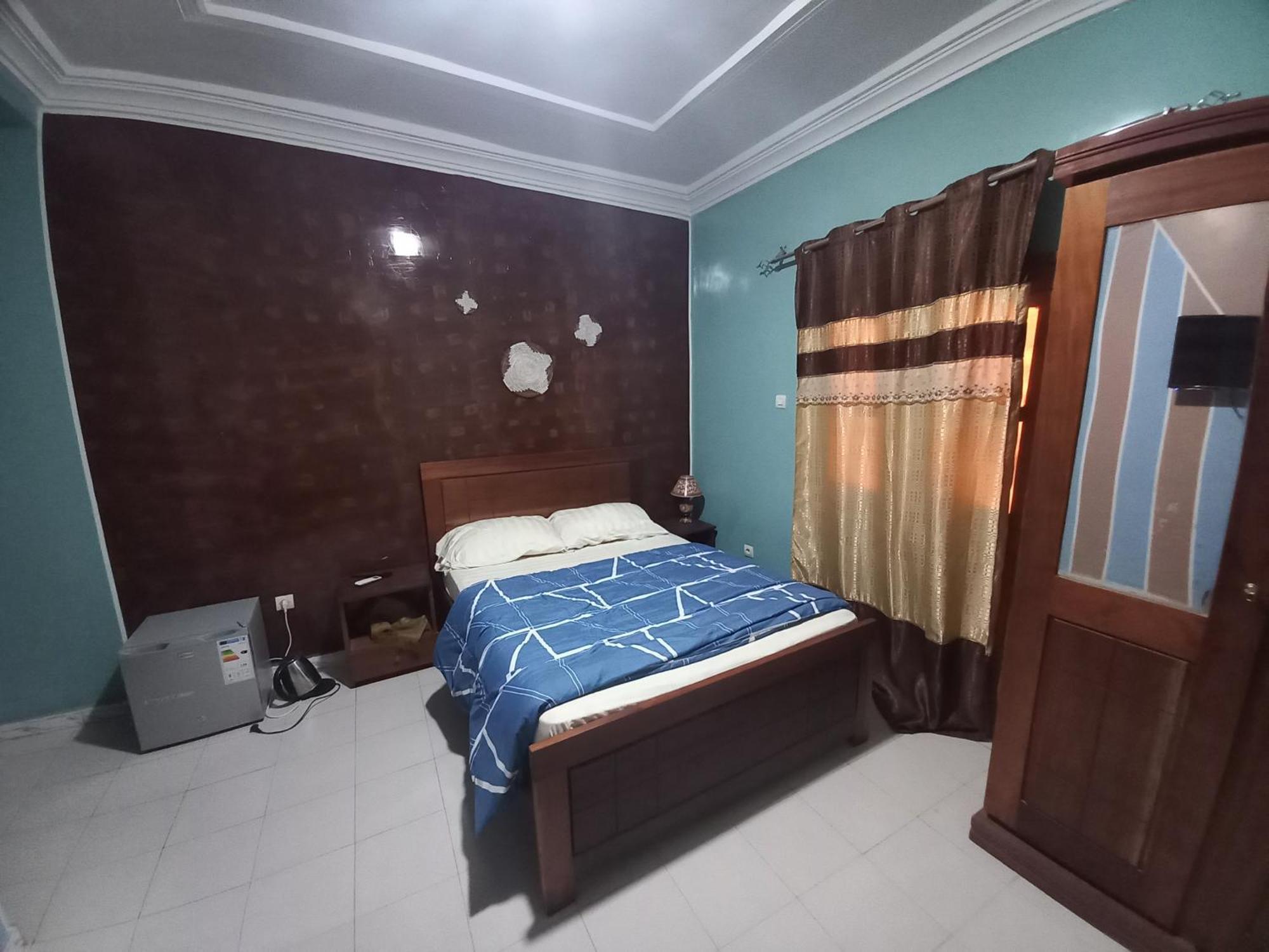 SAM RESIDENCE Jàmm ak Cofeel Saint-Louis Ngoại thất bức ảnh